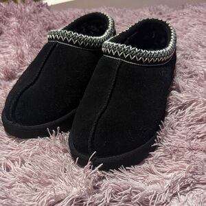 UGG Black Tasman II Slippers